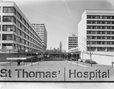 St Thomas' Hospital, Lambeth Palace Road, Lambeth, London, 28/02/1977. Creator: John Laing plc.