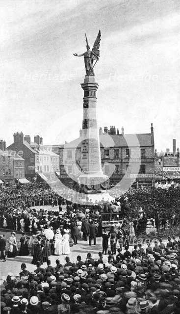 Unveiling the Northumberland War Memorial, 1908-1909.Artist: George Frank