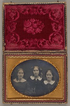 Mary Underwood, Olive Underwood and Susan Underwood, 1839/60. Creator: Unknown.