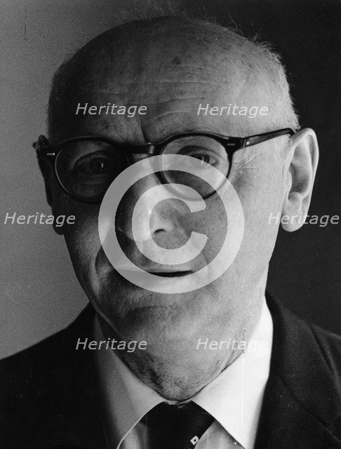 Isaac Bashevis Singer (1904-1991), Polish-born American writer. Artist: Unknown