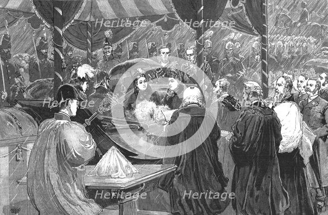 'The visit of the Queen to Liverpool - The Recorder reading the Corporation Address...', 1886.  Creator: Unknown.