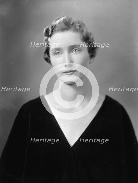 Hatcher, Lucille - Portrait, 1933. Creator: Harris & Ewing.