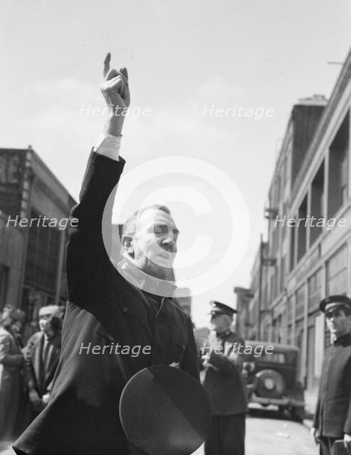 Exhortation, Salvation Army, San Francisco, California, 1939. Creator: Dorothea Lange.