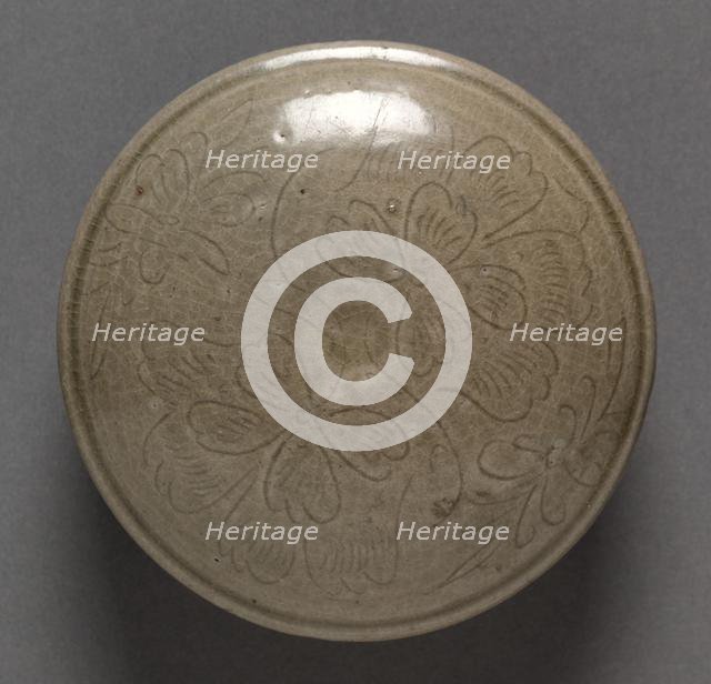 Box: Yue ware (lid), 960-1279. Creator: Unknown.