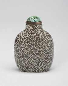 Snuff Bottle, Qing dynasty (1644-1911). Creator: Unknown.