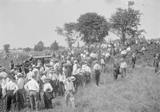 General Sickles's Carriage, Gettysburg, 1913. Creator: Bain News Service.