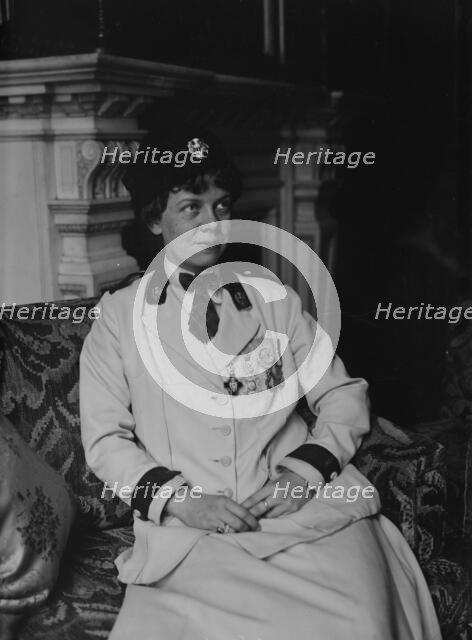 Kathleen Burke, between c1915 and c1920. Creator: Bain News Service.