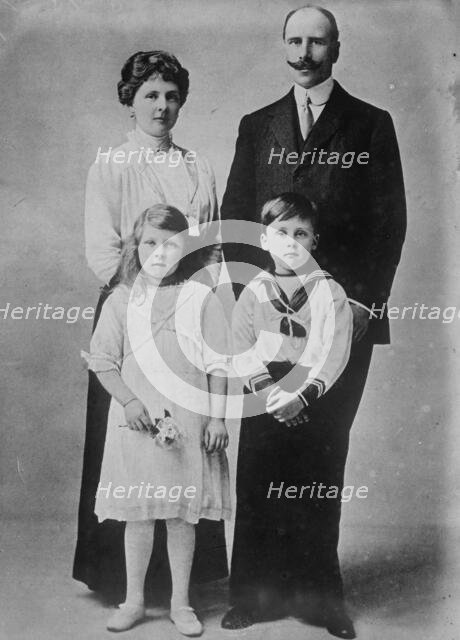 Earl of Athlone and family, between c1910 and c1915. Creator: Bain News Service.