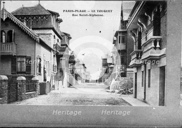 Le Touquet-Paris-Plage, Rue Saint-Alphonse. Creator: Unknown.