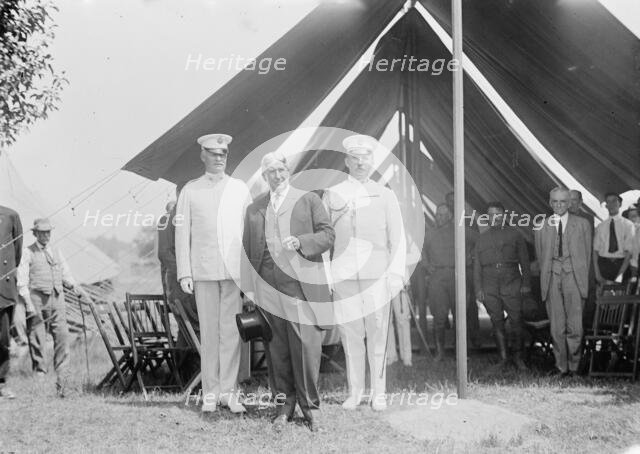 Brigadier General Hunter Liggett, Sec. of War - Garrison, Gen Wood, 1913. Creator: Bain News Service.