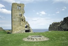 The castle well in the inner bailey, Scarborough Castle, North Yorkshire, 2000. Artist: Unknown