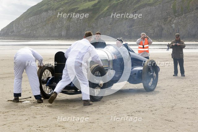 1925 Sunbeam 350 hp driven by Ian Stanfield at Pendine Sands 2015. Creator: Unknown.