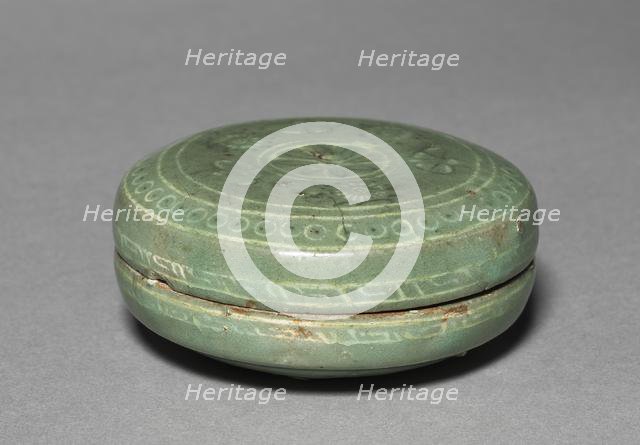 Box and Cover with Inlaid Chrysanthemum and Insect Design, 918-1392. Creator: Unknown.