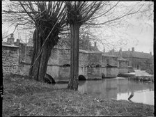 Burford, West Oxfordshire, Oxfordshire, 1924. Creator: Katherine Jean Macfee.