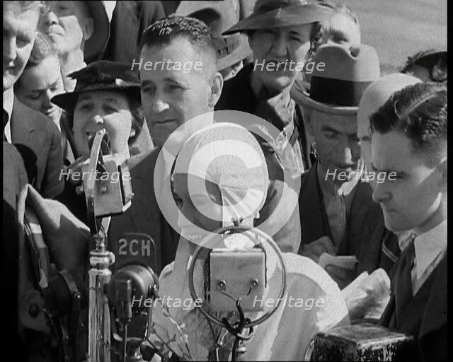 Jean Batten Giving a Speech, 1930s. Creator: British Pathe Ltd.