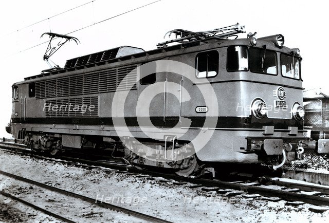 Alstrhom electric locomotive bi-current 1500/3000 volts, 1950.
