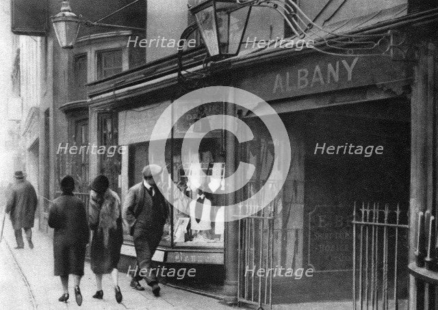 Gatehouse in Vigo Street leading to the Albany chambers, London, 1926-1927. Artist: Unknown