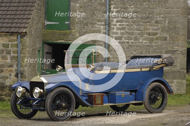 Napier open tourer 1913. Artist: Simon Clay.