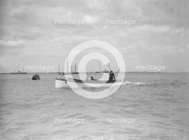 Duke of Leeds motor launch. Creator: Kirk & Sons of Cowes.