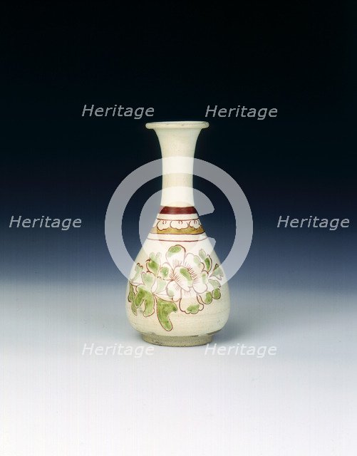 Cizhou polychrome yuhuchun vase, Jin or Yuan dynasty, China, 13th century. Artist: Unknown