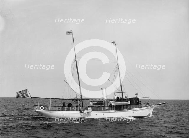 Viva, 1899 July 29. Creator: John S Johnston.