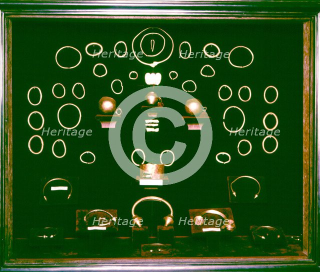 Display cabinet with the treasures of the Golada, Foxados and Caldas de Reyes, whose age ranges b…