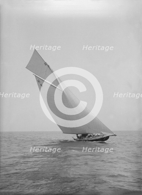 The gaff rigged 8 Metre class 'Termagent' (H9) sailing close-hauled, 1911. Creator: Kirk & Sons of Cowes.