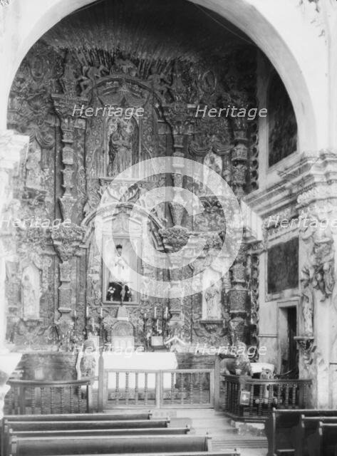 Travel views of the American Southwest, between 1899 and 1928. Creator: Arnold Genthe.