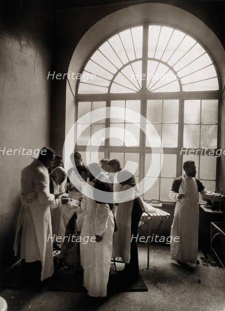 Hospital de la Santa Cruz, Barcelona: Dr  Esquerdo's clinic, c1900. Creator: Unknown.