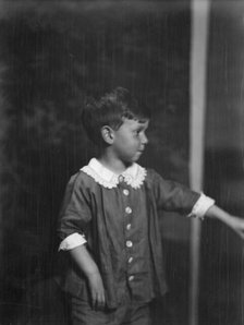 Babbott child, portrait photograph, 1926 May 17. Creator: Arnold Genthe.