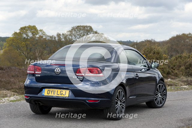 2011 Volkswagen EOS 2.0 Tdi Artist: Unknown.