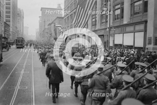 Volunteers, New York, 1917 and 1918. Creator: Bain News Service.