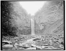 Taughannock Falls, N.Y., between 1890 and 1901. Creator: Unknown.