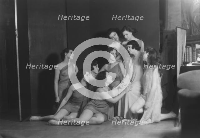 Ethel Mandel dancers, portrait photograph, 1934 Jan. 27. Creator: Arnold Genthe.