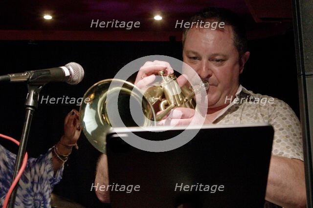 Louise Clare Marshall’s Seriously Mendes, Verdict Jazz Club, Brighton, East Sussex, 2022. Creator: Brian O'Connor.