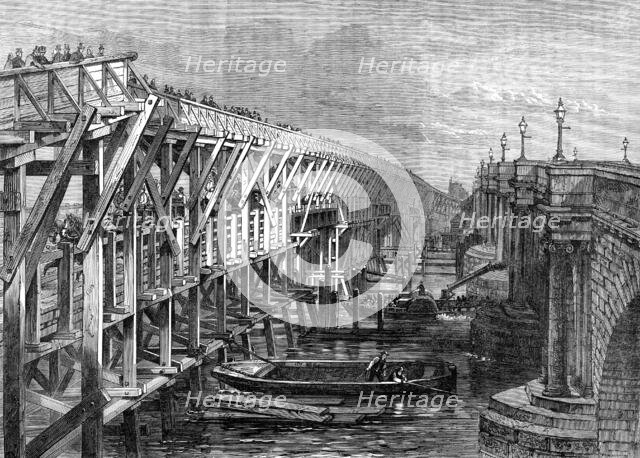 Temporary bridge over the Thames at Blackfriars, 1864. Creator: Unknown.