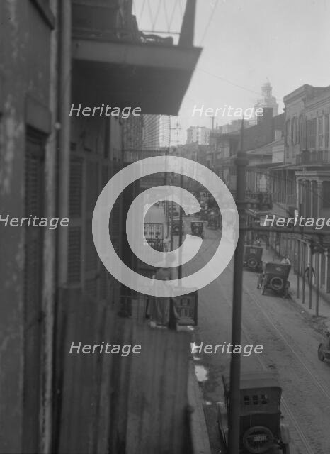 Street scene, New Orleans or Charleston, South Carolina, between 1920 and 1926. Creator: Arnold Genthe.