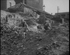 Children Playing Outside, 1933. Creator: British Pathe Ltd.