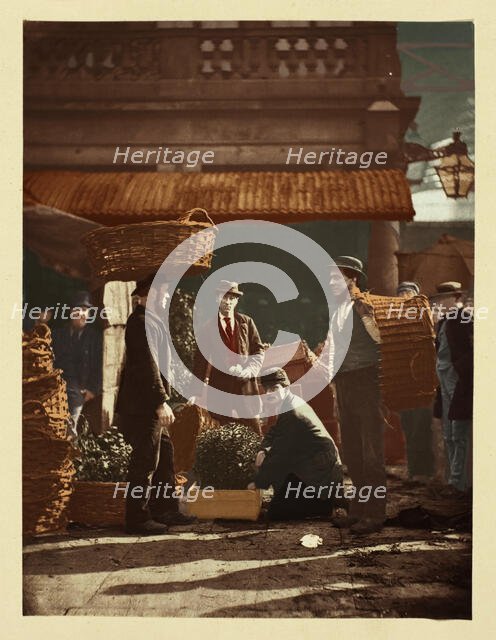 Covent Garden Labourers, 1881. Creator: John Thomson.