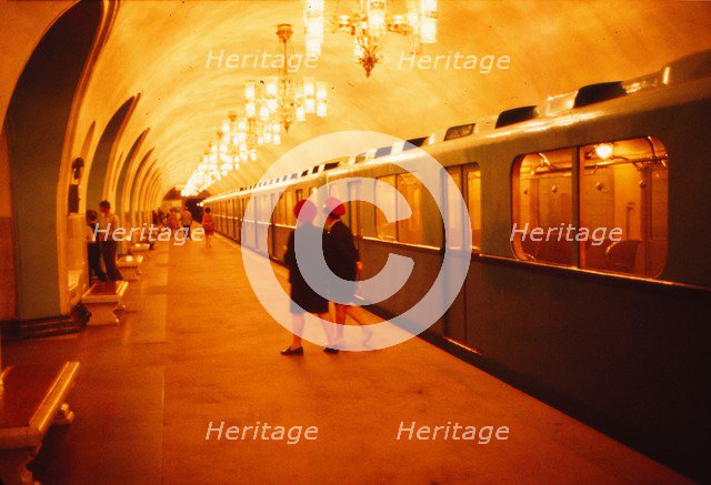 Moscow, Underground, c1970s. Artist: CM Dixon.