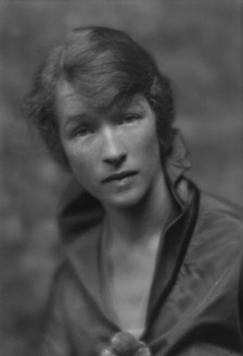 Osborn, Audrey, Miss, portrait photograph, between 1913 and 1942. Creator: Arnold Genthe.