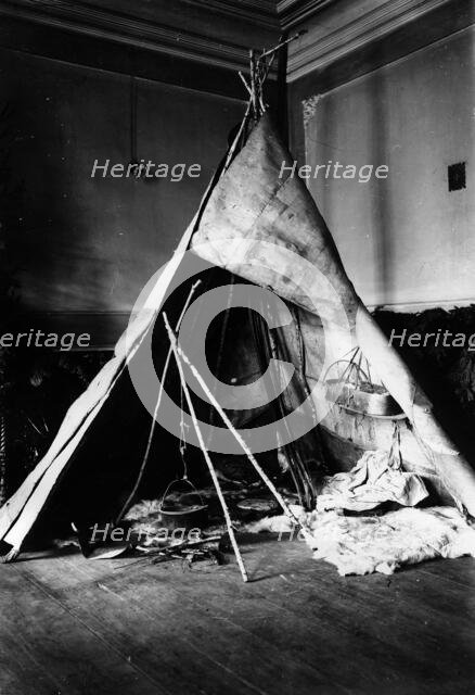 Artistic and ethnographic evening at the Krasnoyarsk City Theater, 1910. Creator: LI Vonago.