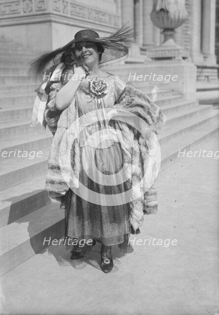 Farrar, 15 Apr 1918. Creator: Bain News Service.