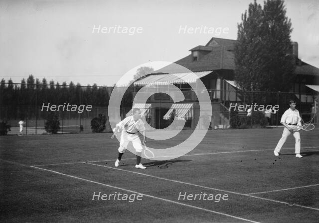Rice [and] Doust [tennis], 1913. Creator: Bain News Service.