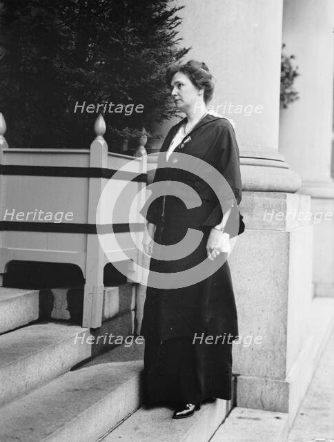 Confederate Monument - Arlington National Cemetery. Mrs. Daisy McLaurin Stevens, President..., 1914. Creator: Harris & Ewing.
