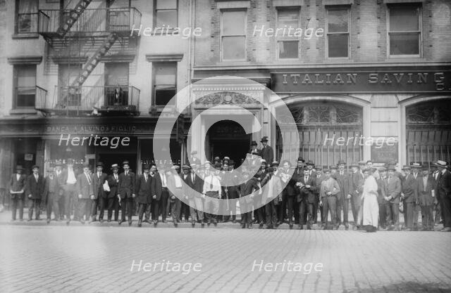 Italians at Consulate, New York, 5/25/15, 1915. Creator: Bain News Service.