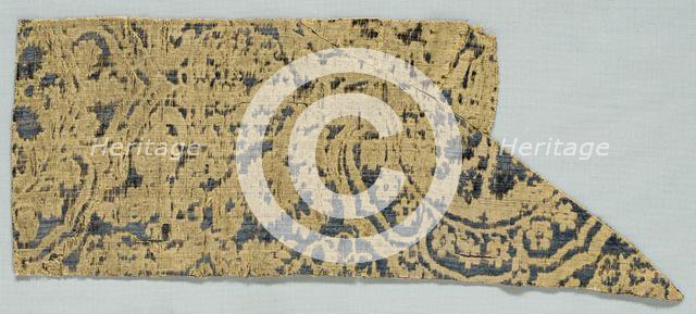 Velvet Fragment, 1400s. Creator: Unknown.