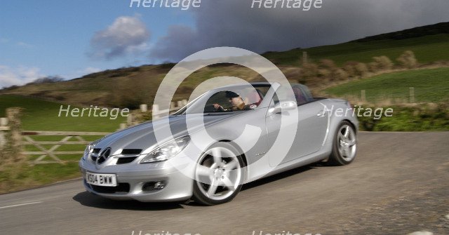 2004 Mercedes Benz SLK 200K. Artist: Unknown.