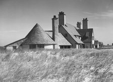Residence of Ellery James, between 1911 and 1942. Creator: Arnold Genthe.