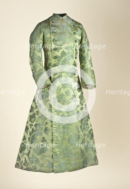 Man's fitted, double-breasted banyan or at-home robe, with cuffed, two-piece..., 1750-60. Creator: Unknown.